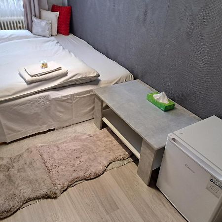 Mattoniho Lägenhet Karlsbad Exteriör bild
