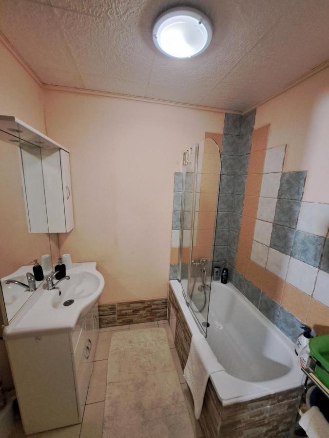 Mattoniho Lägenhet Karlsbad Exteriör bild